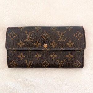 Louis Vuitton Sarah Monogram Wallet
